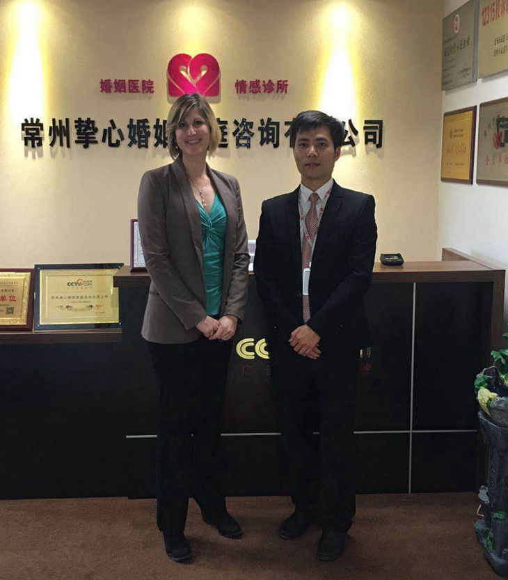 合影.jpg 合影.jpg